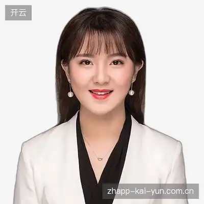 韦语嘉